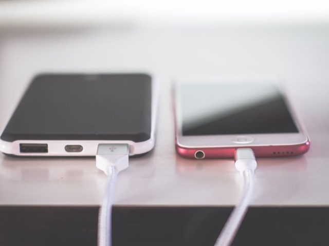 Comparatif de powerbanks pour voyager et recharger son smartphone