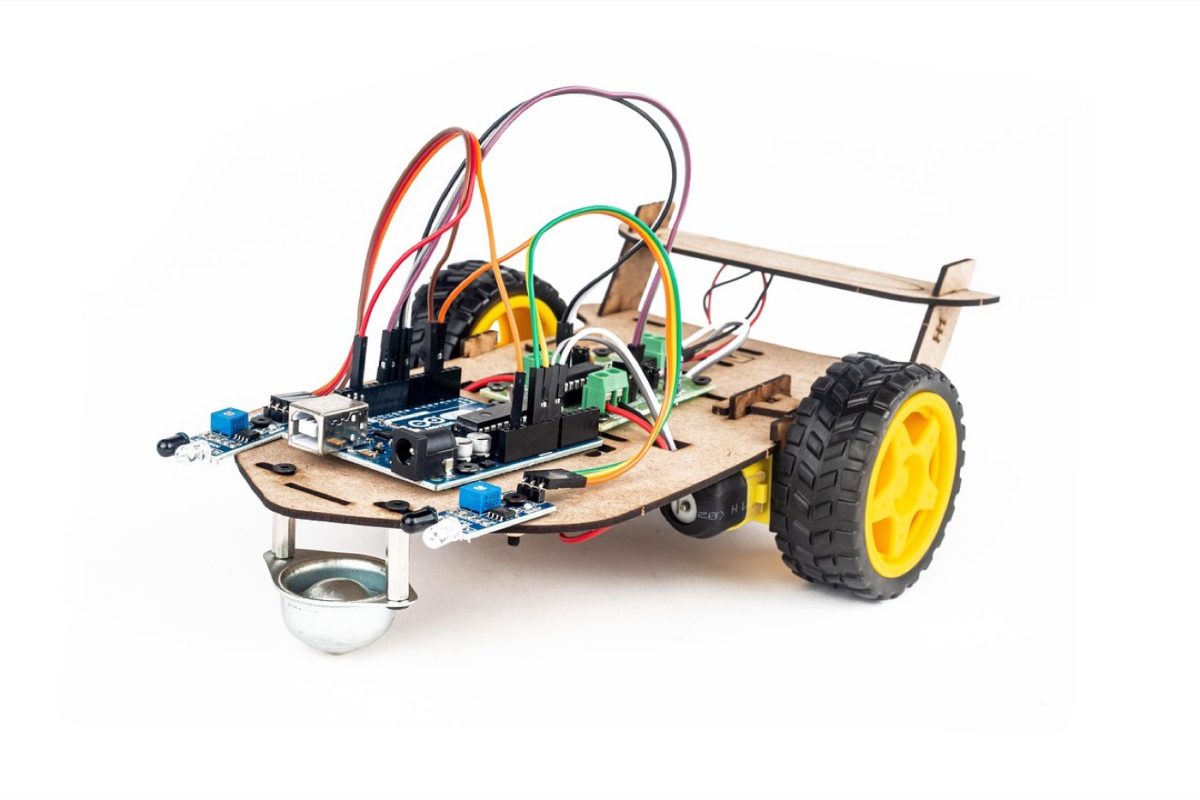 Comparatif robots aspirateurs et robots laveurs