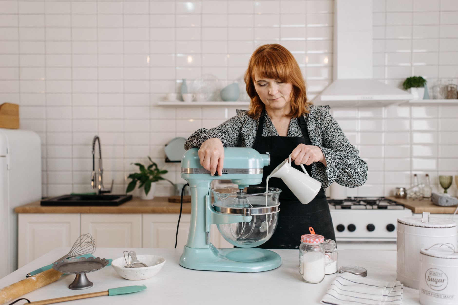 Thermomix ou Cookeo : lequel remplace plusieurs appareils ?
